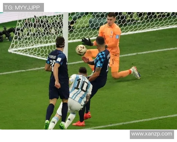 17人染红！暴力南美：两队全员互殴+教练被打 20名差人差点没镇住