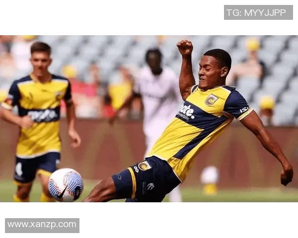 前澳超球员克莱顿-刘易斯因在竞赛中成心吃黄牌，被禁赛五年